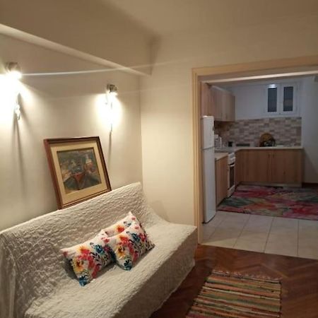 Romantic Apartment Ideal For Women! Athens Exterior photo