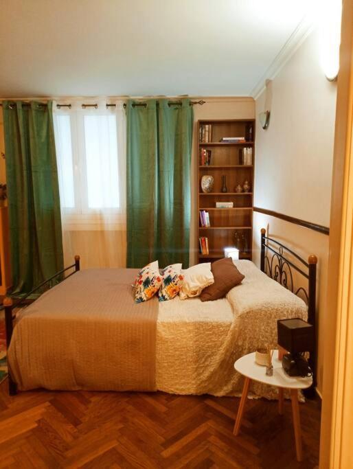 Romantic Apartment Ideal For Women! Athens Exterior photo